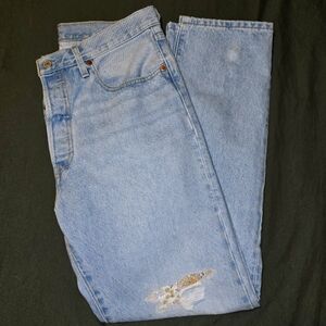 501 Levi Jeans w/ Embroidery